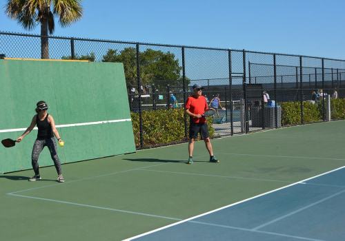 Parking at Tennis Centers in Orange County, California: An Expert's Guide
